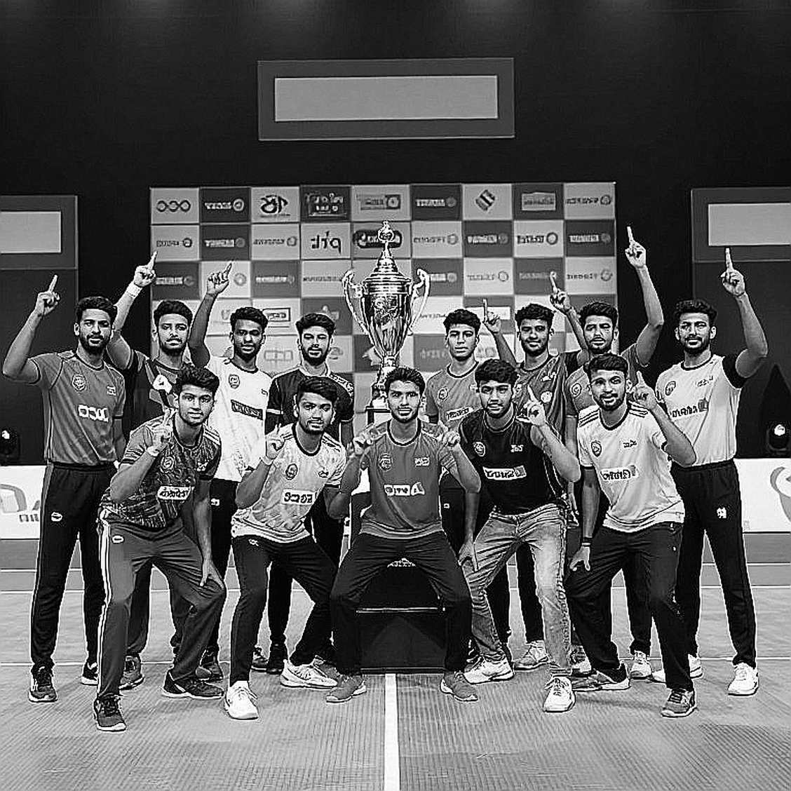 अहमदाबाद की मिट्टी, कॉमनवेल्थ का तमगा और कबड्डी के 'अंतरराष्ट्रीयकरण' का सच