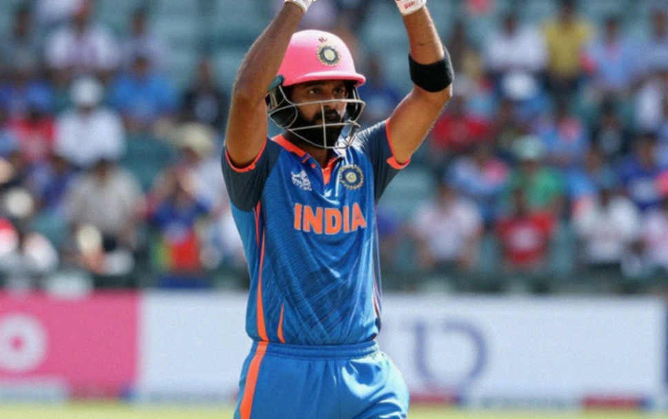 सिराजुद्दीन की छह विकेट से SBP की शुरुआती बढ़त, लेकिन पहले दिन के असली हीरो आमिर जमाल सिराजुद्दीन की छह विकेट से SBP की शुरुआती बढ़त, लेकिन पहले दिन के असली हीरो आमिर जमाल