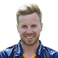 एडम वीदर